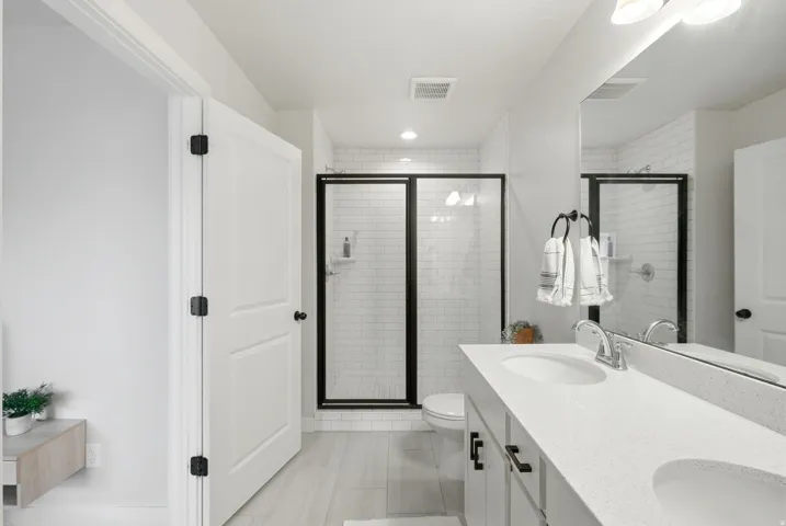 Primary bath.