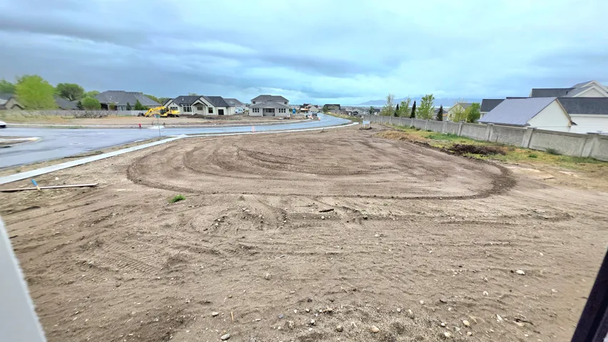 View of yard with a residential view
