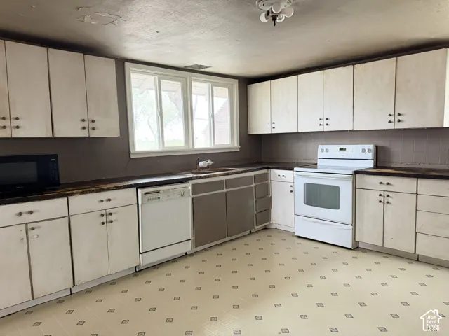 4105 N 3000 W, Sutherland, Utah 84624