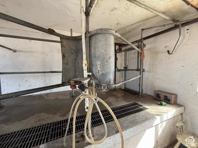 Detailed view of concrete floors