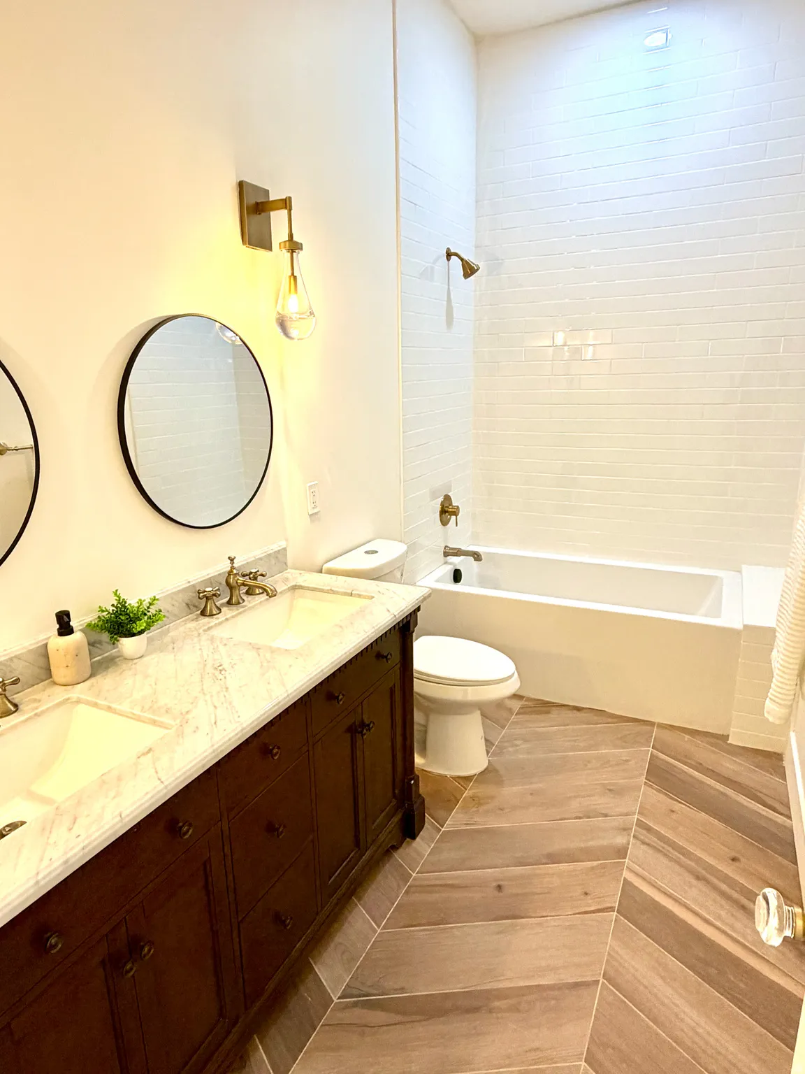 Main Floor Bath