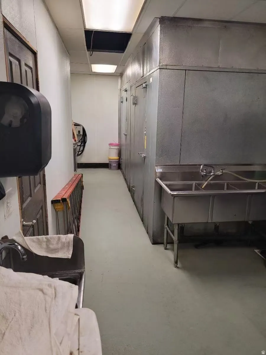 Miscellaneous room featuring a sink