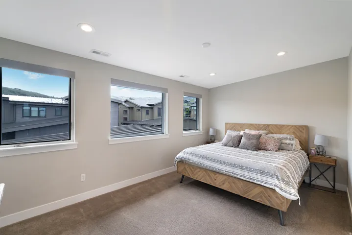6370 E Mallory Way, Huntsville, Utah 84317