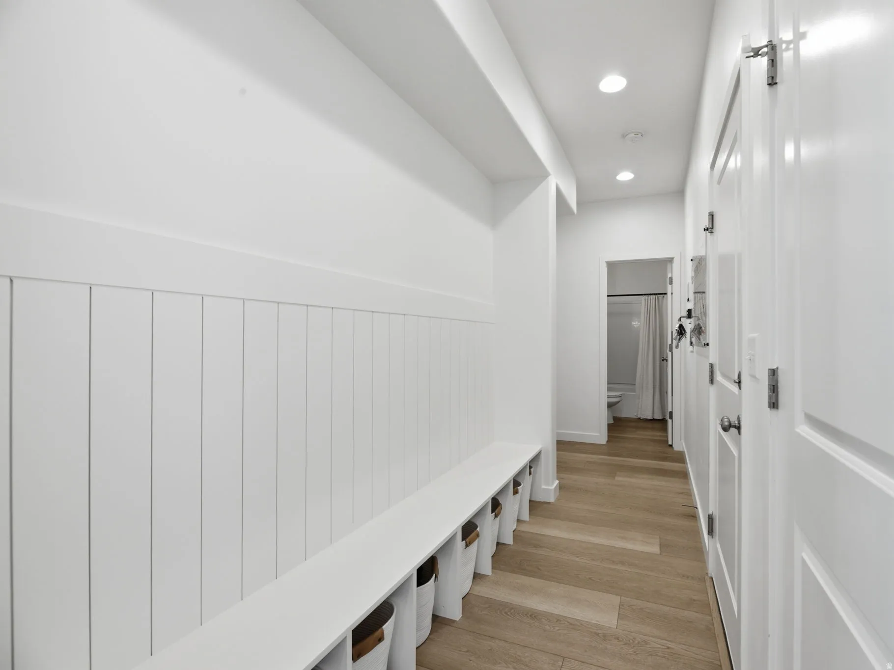 Mud Room Area & Hallway to the Guest Bedroom/Bathroom