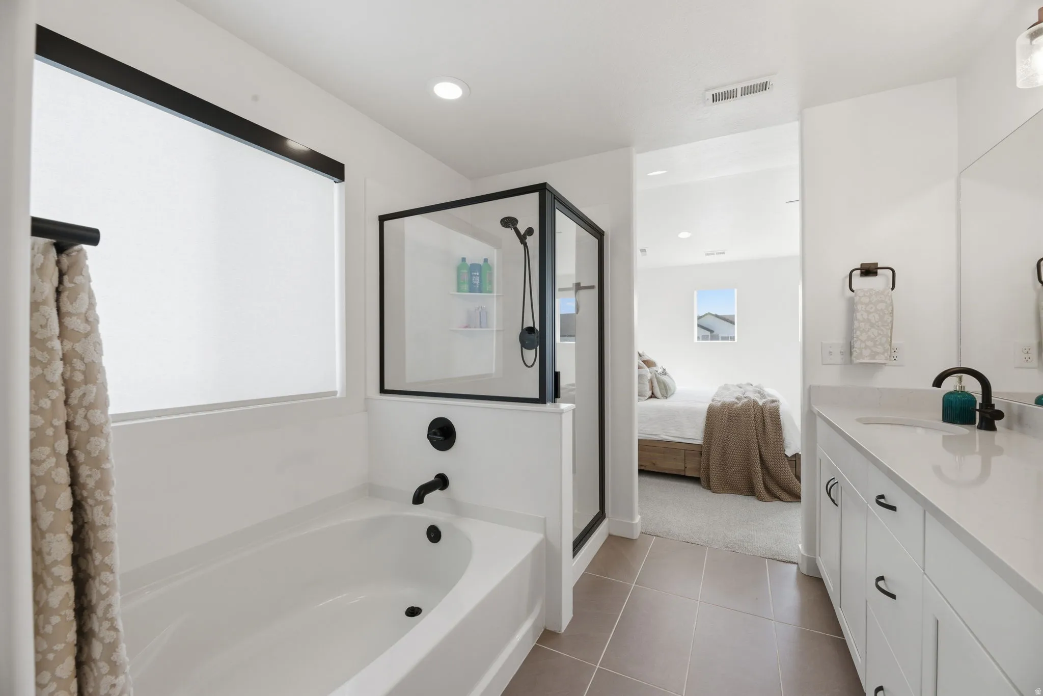 Primary Suite Bathroom