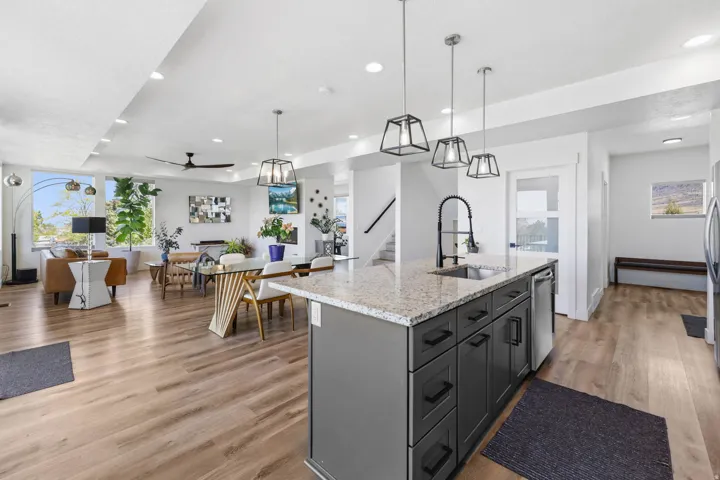 469 N 1360 E, Tooele, Utah 84074