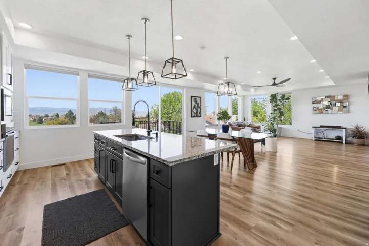 469 N 1360 E, Tooele, Utah 84074