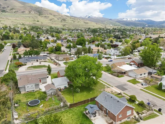 Aerial view of residential area with mountains