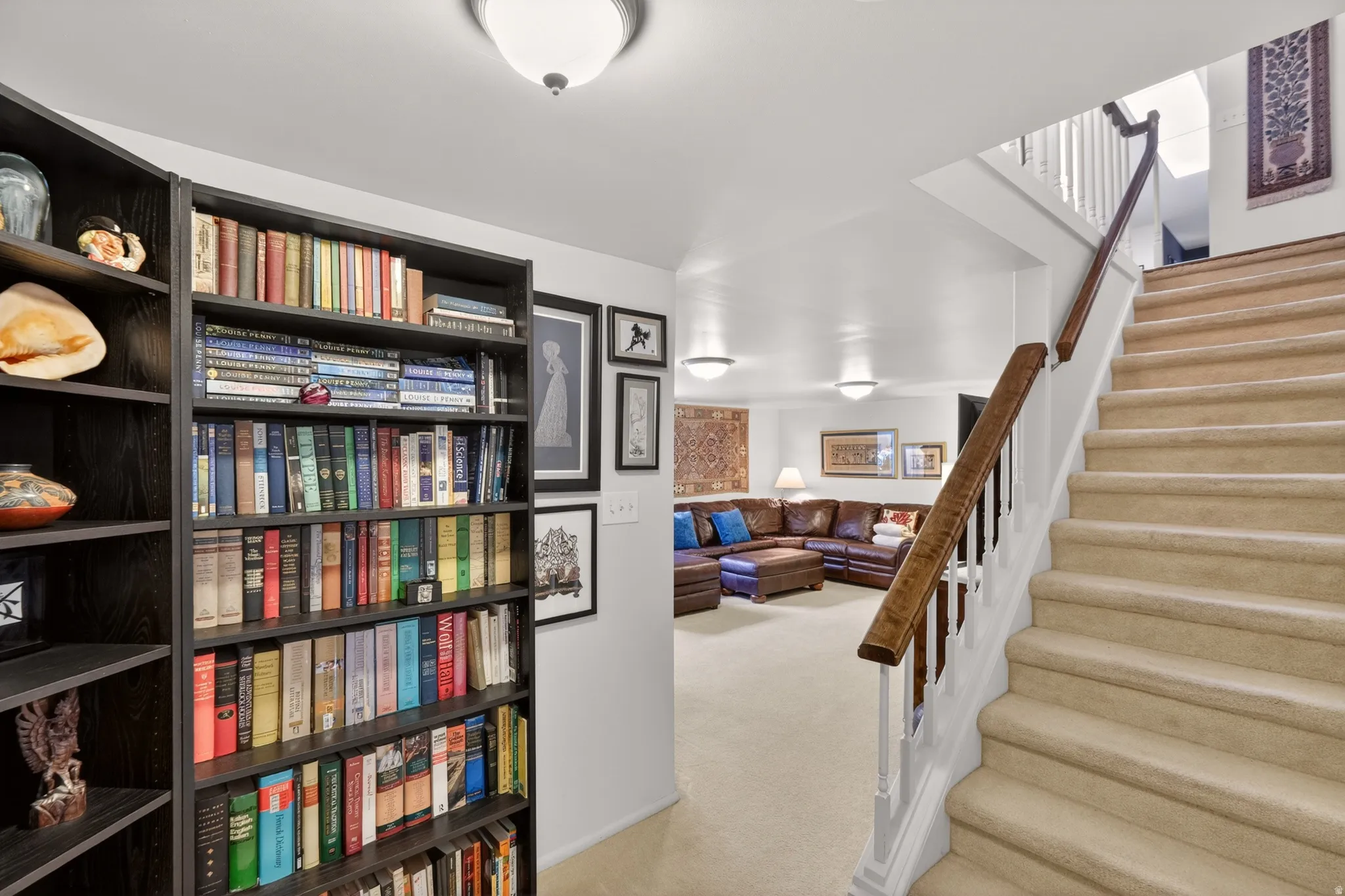 Stairway with carpet flooring