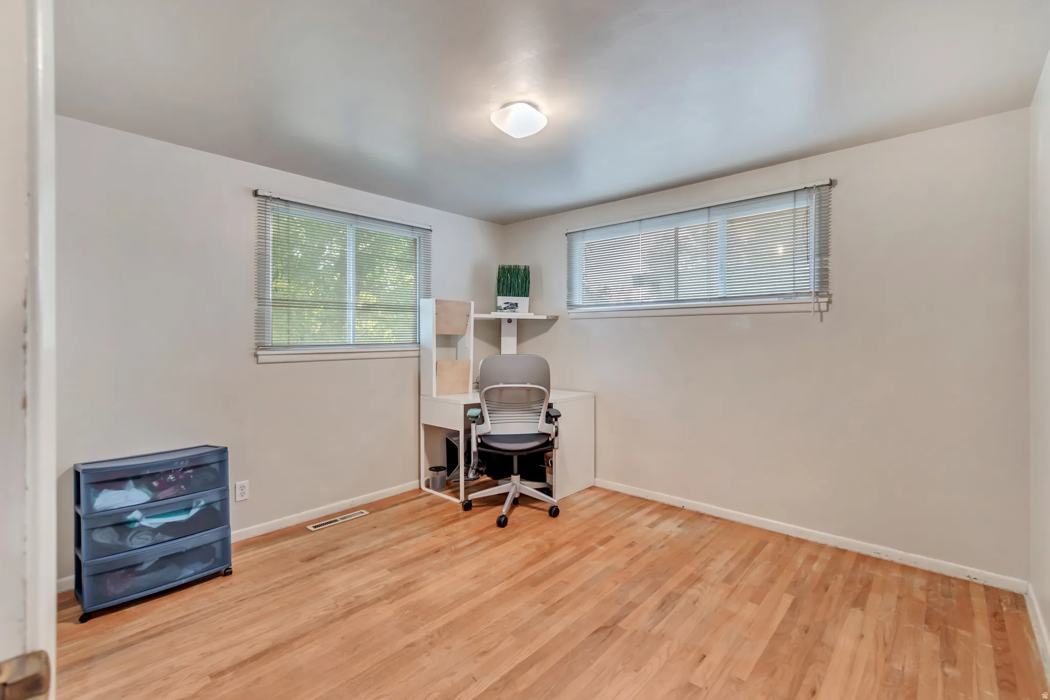 And another angle of the first bedroom.