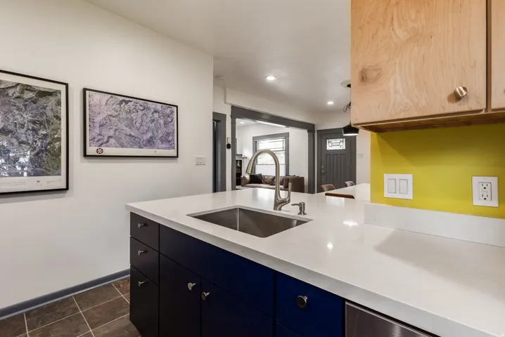 818 E Garfield Ave, Salt Lake City, Utah 84105