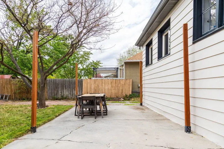 818 E Garfield Ave, Salt Lake City, Utah 84105
