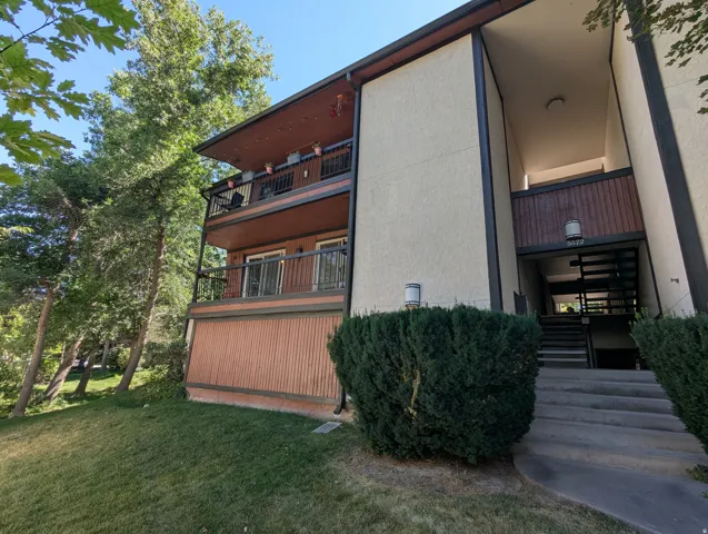 Main floor condo unit. Northwest side of building. Garage in lower level.