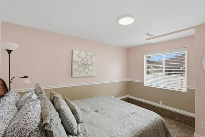 581 E Compass Cir, North Salt Lake, Utah 84054