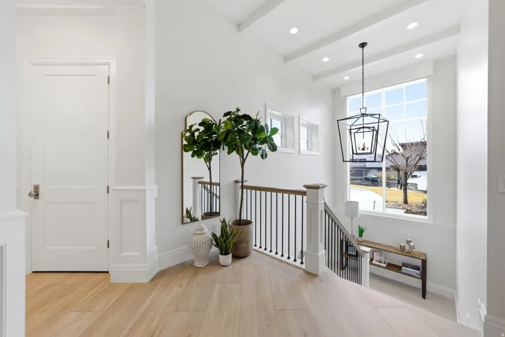 1034 S 9150 E, Huntsville, Utah 84317