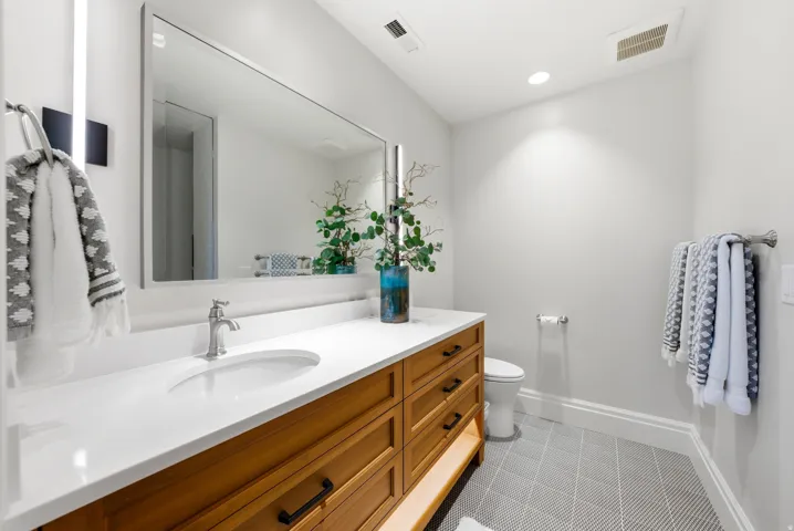 1034 S 9150 E, Huntsville, Utah 84317