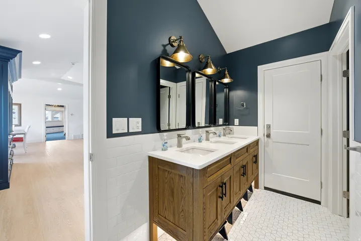 1034 S 9150 E, Huntsville, Utah 84317