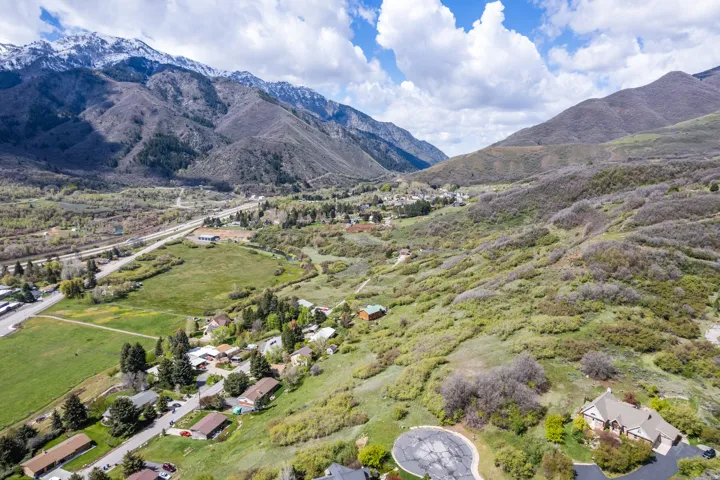5921 River Cir, Mountain Green, Utah 84050
