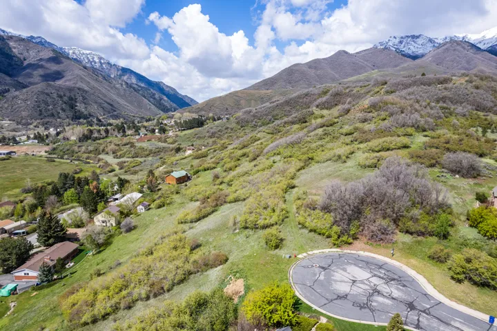 5921 River Cir, Mountain Green, Utah 84050