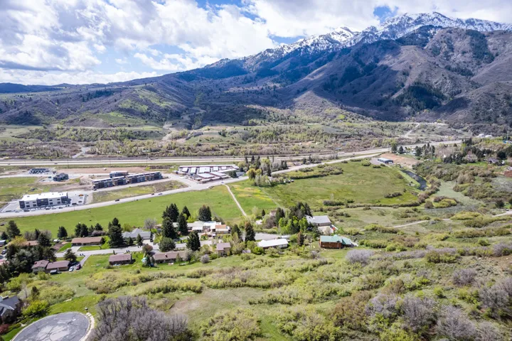 5921 River Cir, Mountain Green, Utah 84050