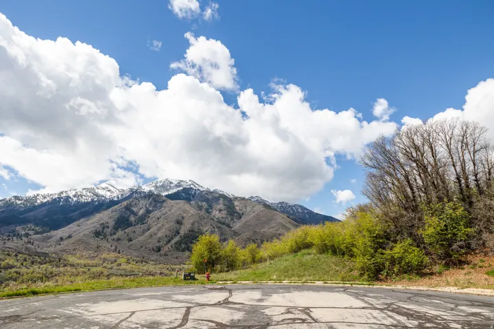 5921 River Cir, Mountain Green, Utah 84050