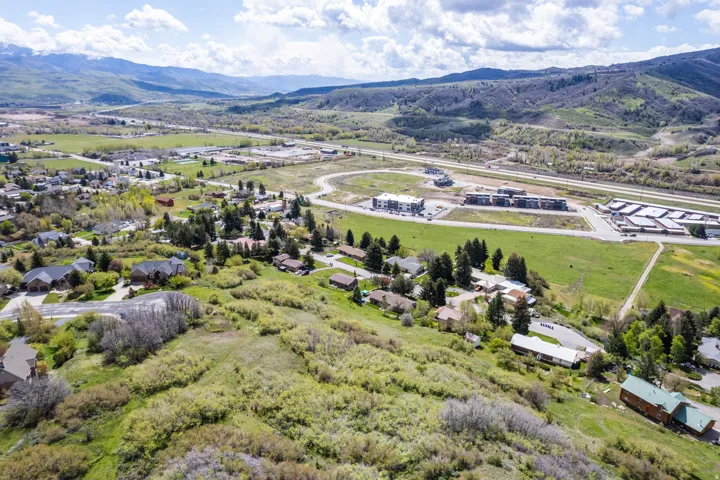 5921 River Cir, Mountain Green, Utah 84050