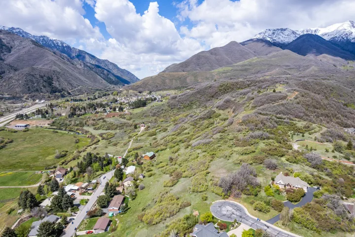 5921 River Cir, Mountain Green, Utah 84050
