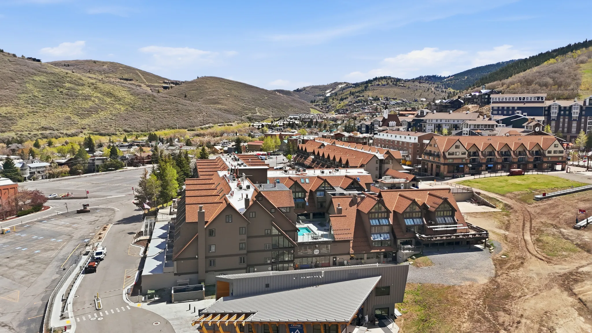Aerial view of a mountainous background