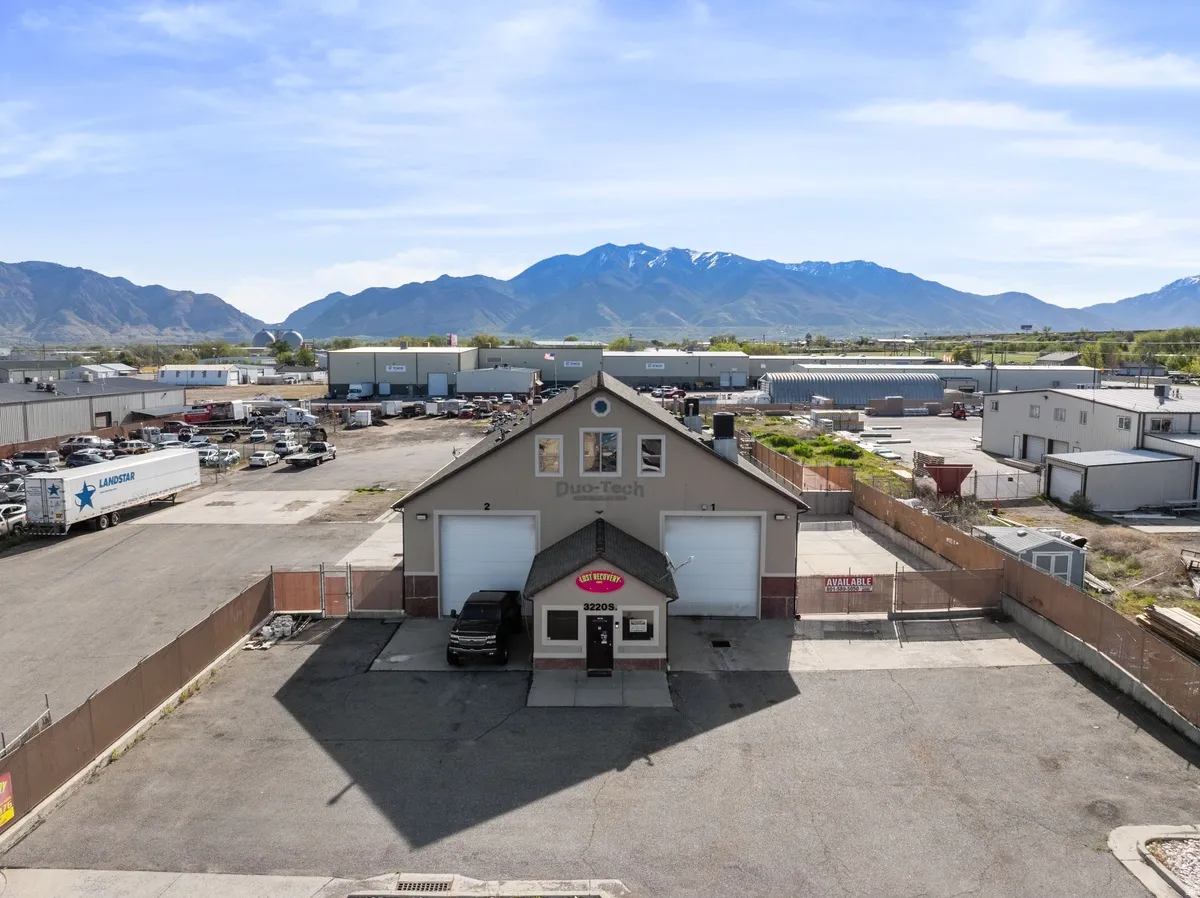 View of building exterior with a mountain view