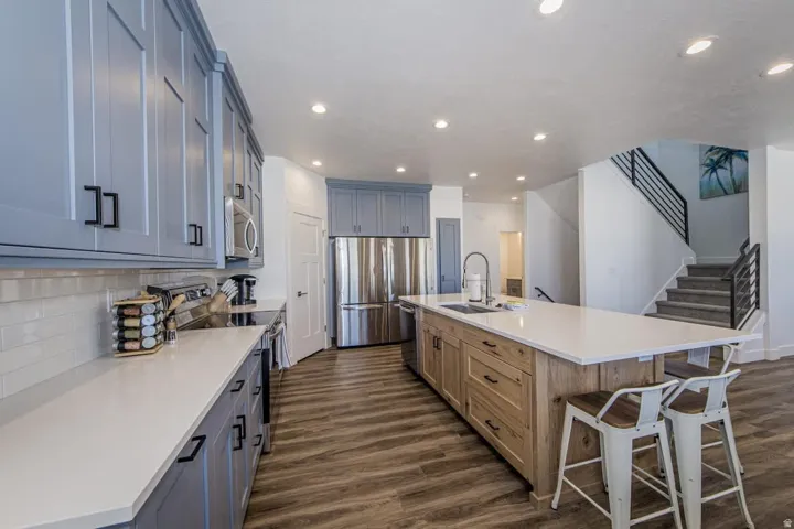 601 S Amber Ln, Garden City, Utah 84028