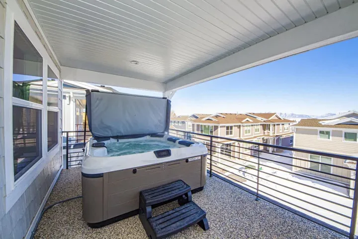 601 S Amber Ln, Garden City, Utah 84028
