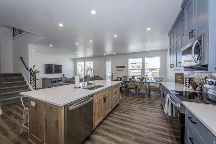 601 S Amber Ln, Garden City, Utah 84028