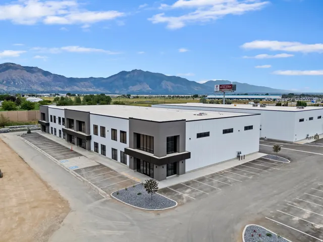 1204 N 2000 W #300, Farr West, Utah 84404