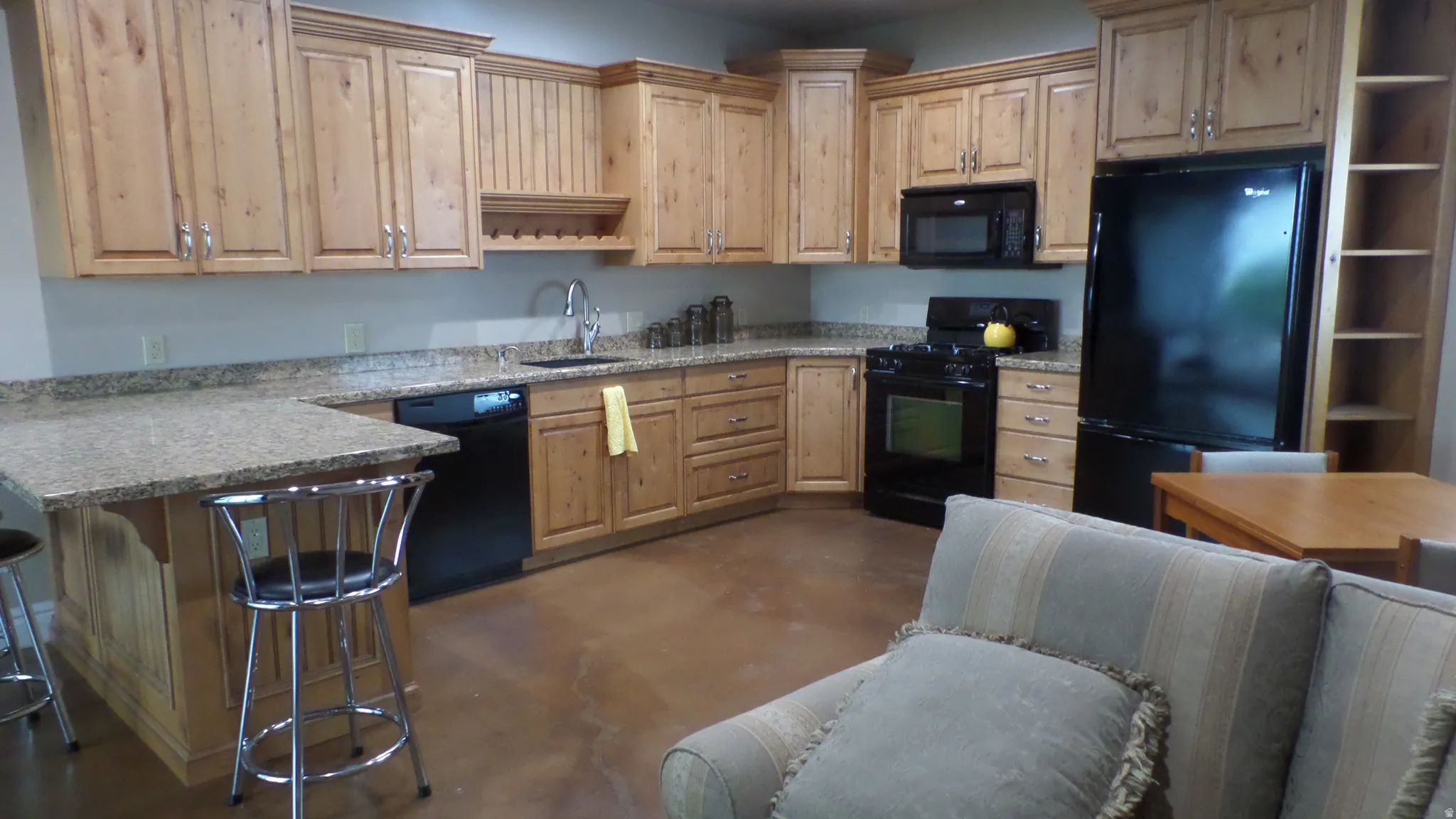 ADU - Open Concept Kitchen & Family Room