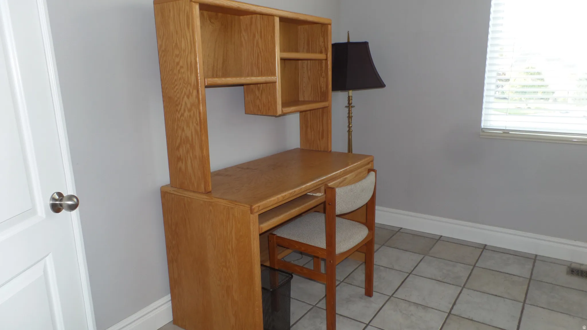 Flex Room - Office, Nursery, Exercise Room, Reading Room or Craft Room