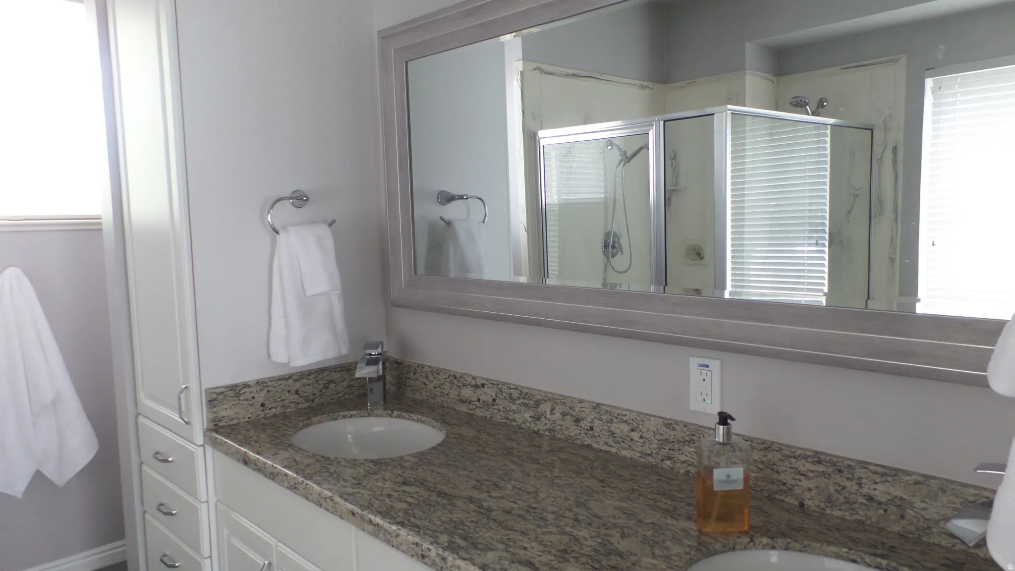 Owners Ensuite - Large Countertop - 2-Sinks & Lots of Cabinets