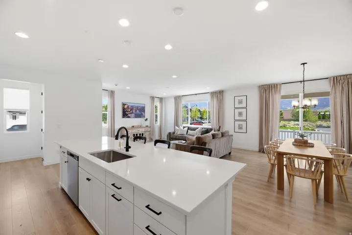 Lots of Space to Gather and Entertain!