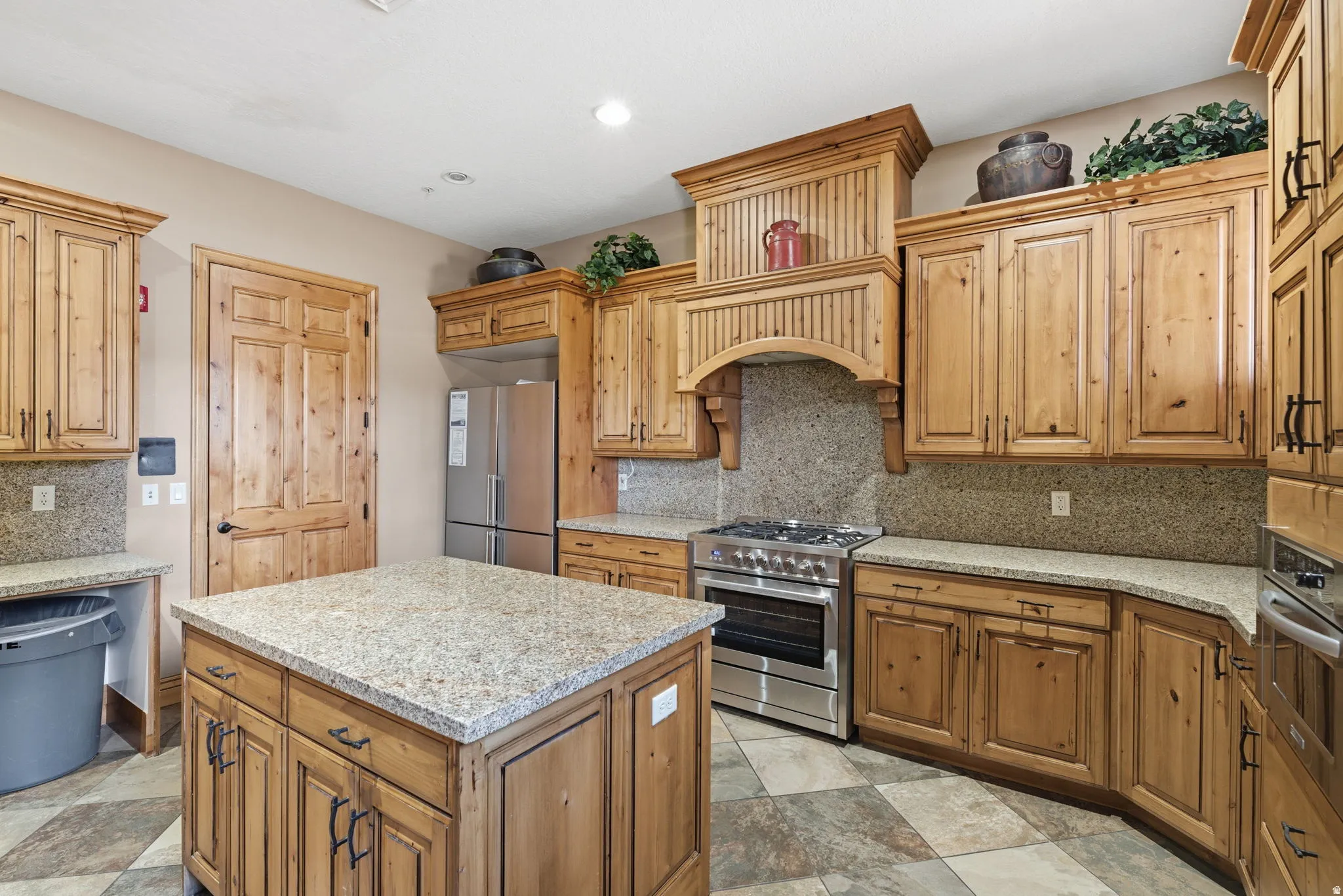 Clubhouse Kitchen