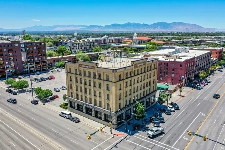 View of urban area featuring a mountain backdrop