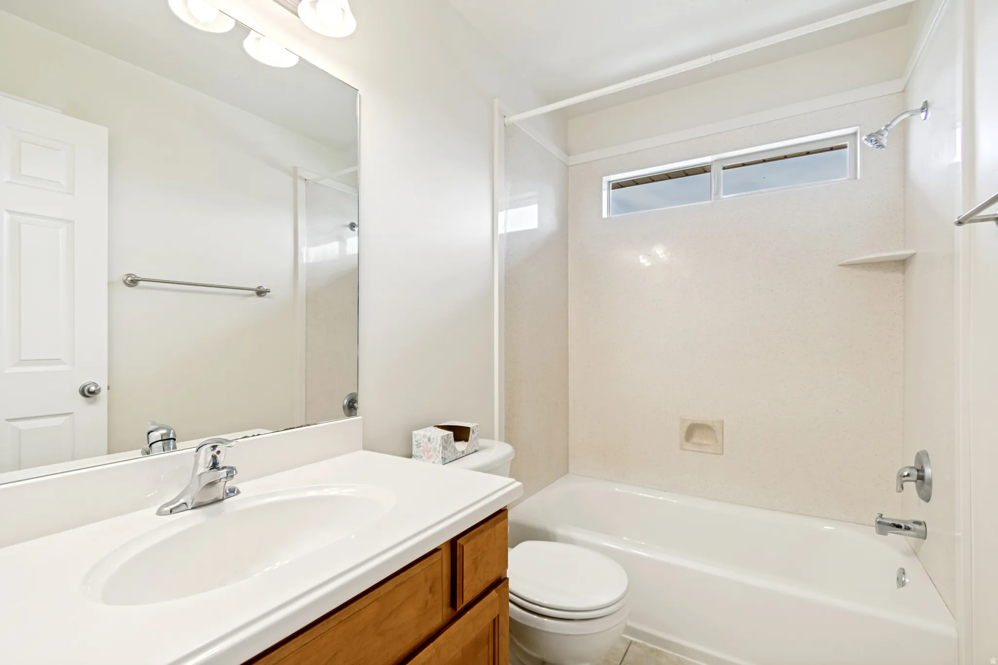2nd Floor Bathroom