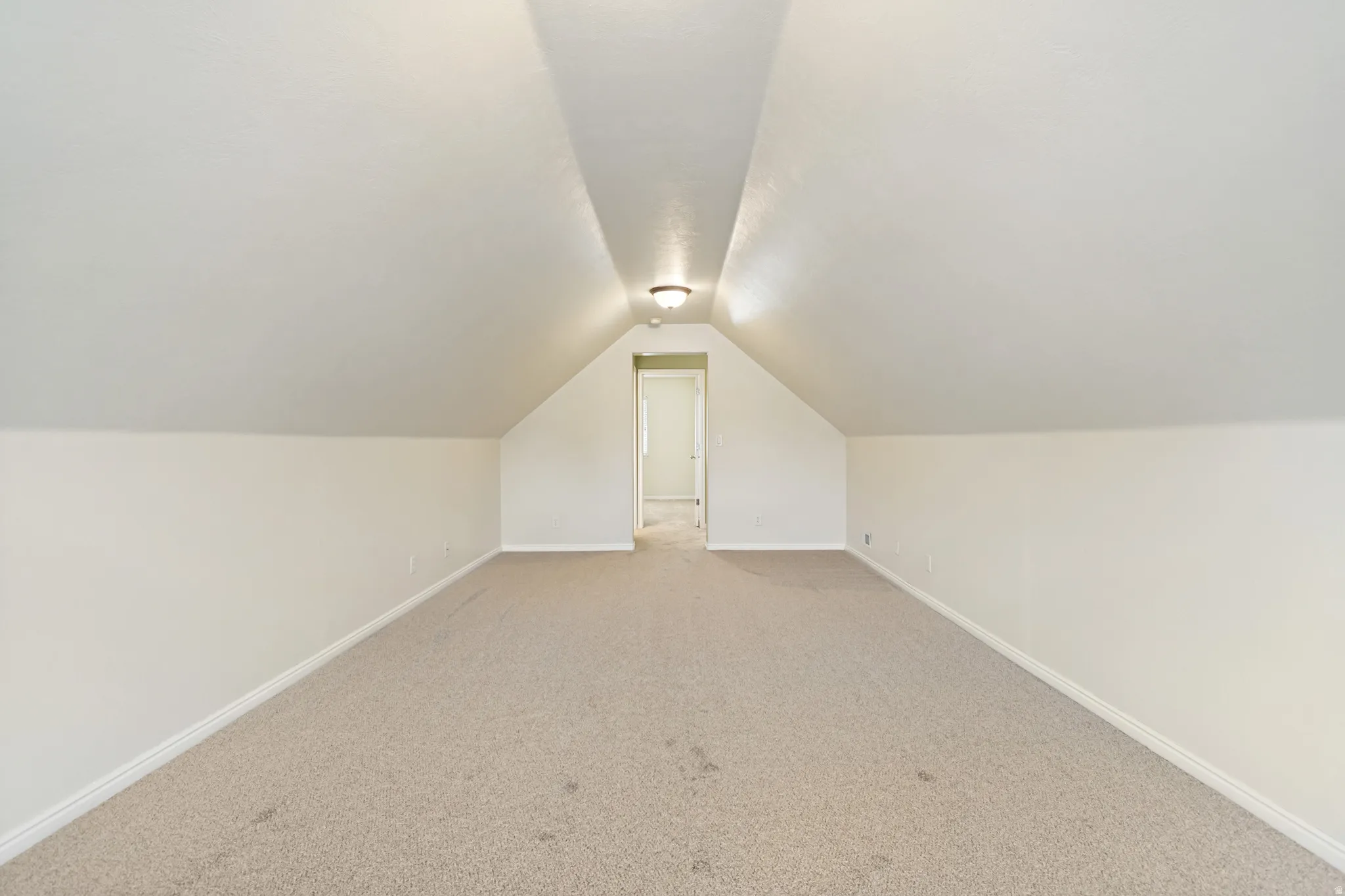 2nd Floor Bonus Room