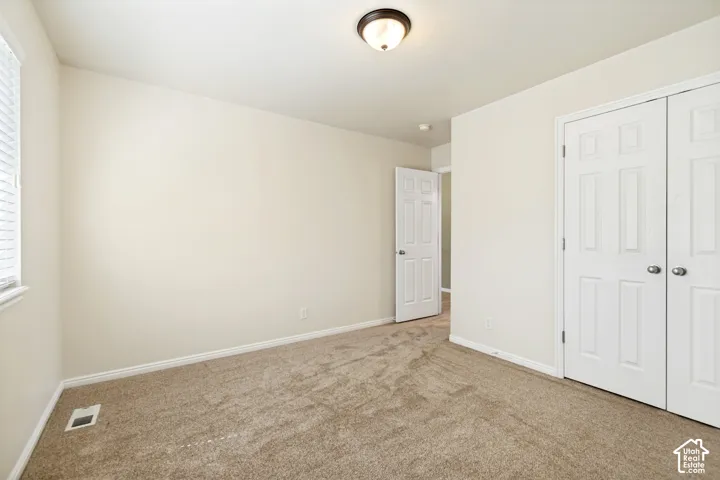 2nd Floor Bedroom (1 of 2)