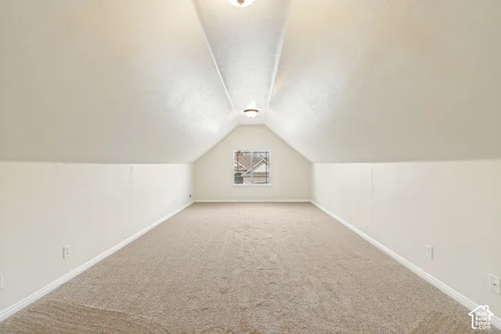 2nd Floor Bonus Room