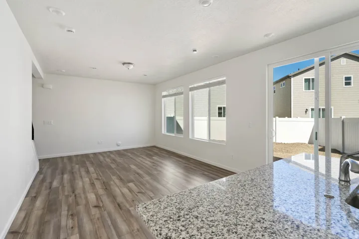 363 E Halls Creek Rd, Saratoga Springs, Utah 84045