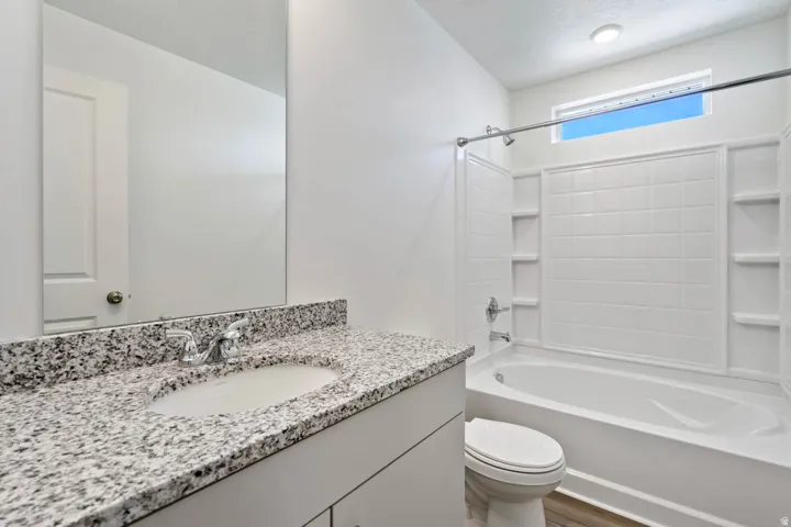363 E Halls Creek Rd, Saratoga Springs, Utah 84045