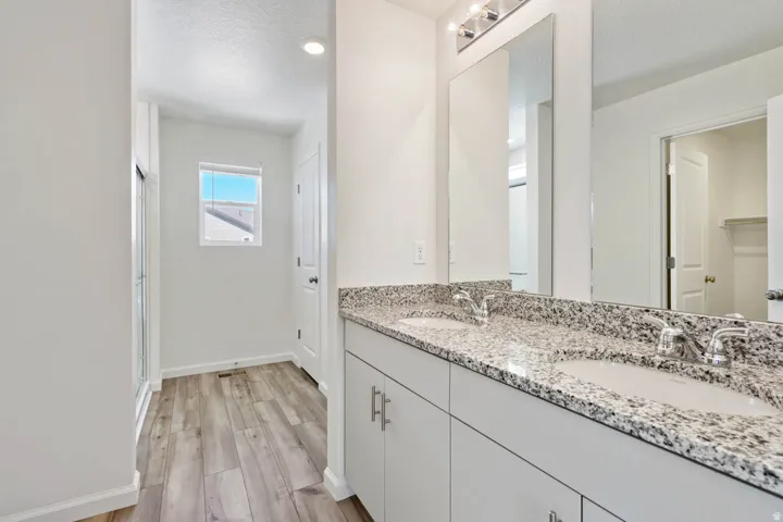 363 E Halls Creek Rd, Saratoga Springs, Utah 84045