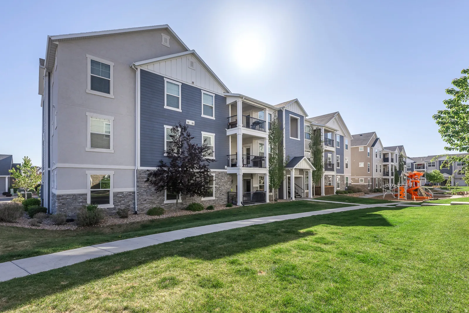View of building exterior featuring a residential view