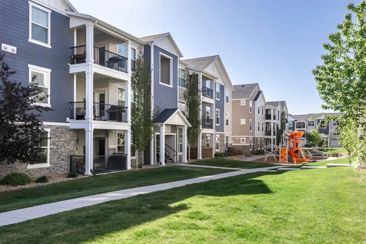 View of property's community with a residential view