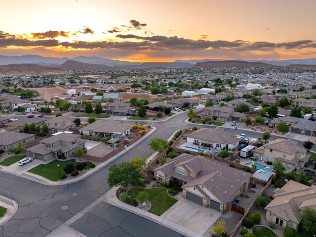 Little Valley | 5 bed | RV Parking