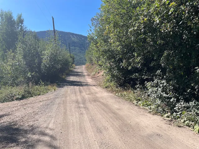 View of dirt / gravel road